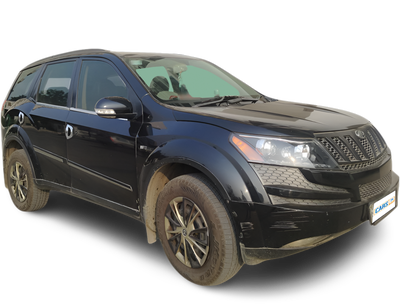 Mahindra XUV500-img